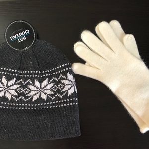 Snowflake Beanie and Gloves